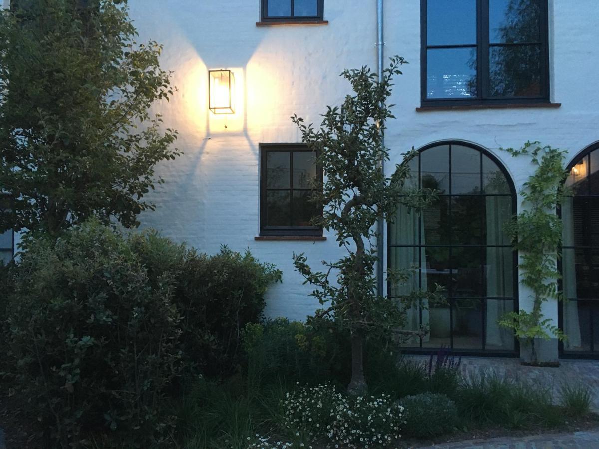 The Herring'S Residence - Stylish Private Cottage With Breakfast In Historic Center - Adults-Only Brugge Eksteriør billede
