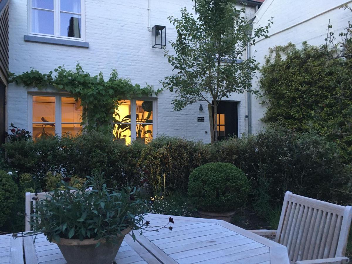 The Herring'S Residence - Stylish Private Cottage With Breakfast In Historic Center - Adults-Only Brugge Eksteriør billede