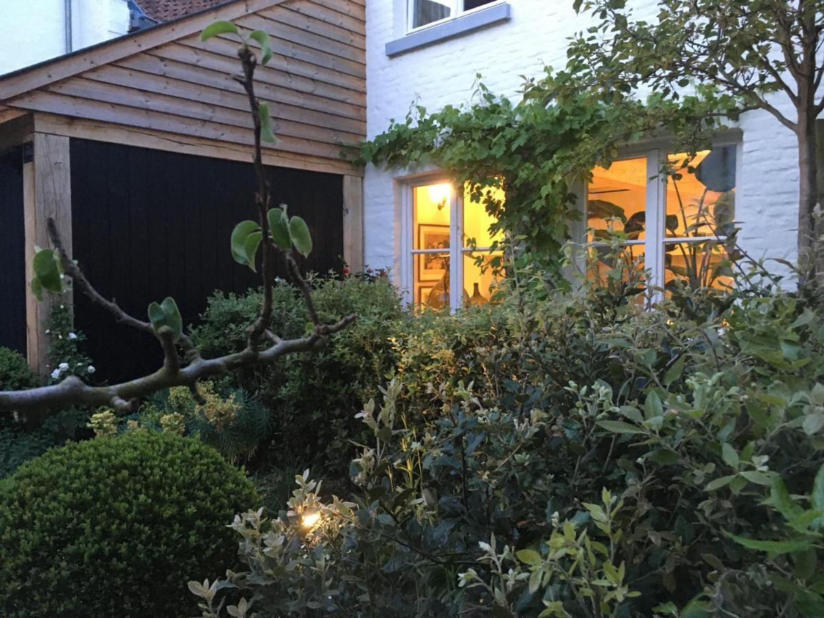 The Herring'S Residence - Stylish Private Cottage With Breakfast In Historic Center - Adults-Only Brugge Eksteriør billede