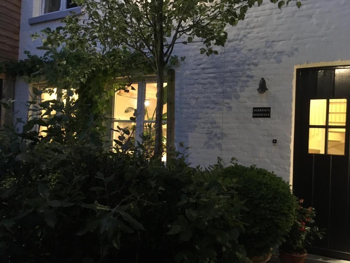 The Herring'S Residence - Stylish Private Cottage With Breakfast In Historic Center - Adults-Only Brugge Eksteriør billede