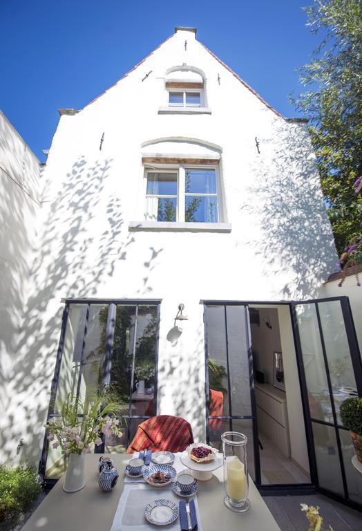 The Herring'S Residence - Stylish Private Cottage With Breakfast In Historic Center - Adults-Only Brugge Eksteriør billede